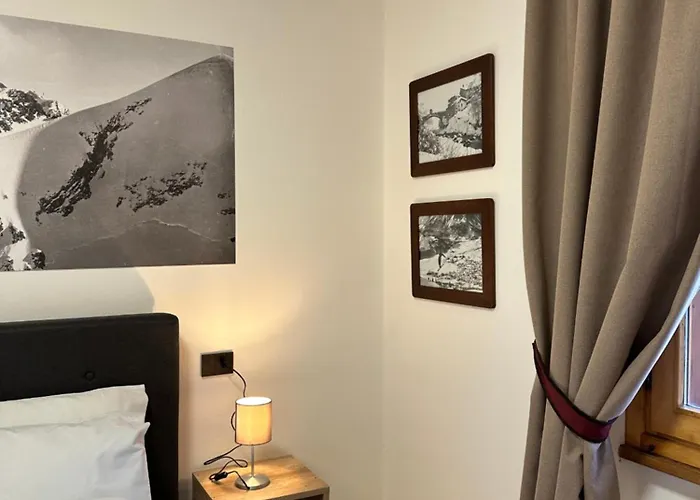 公寓 House 2 Via Funivie 65, Pista Stelvio 博尔米奥