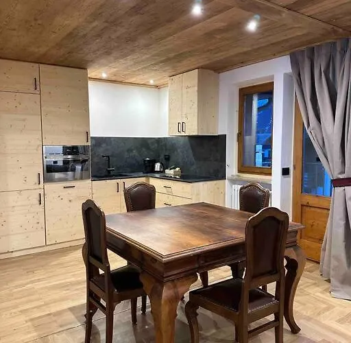 公寓 House 2 Via Funivie 65, Pista Stelvio 博尔米奥